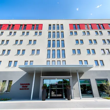 Leonardo East 4* München