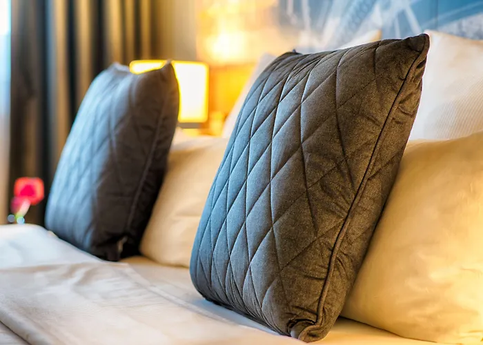 Szálloda Leonardo East 4*