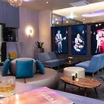 Hotel Leonardo East 4*