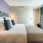 Leonardo East מלון 4*