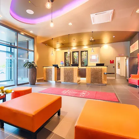 Leonardo East 4*