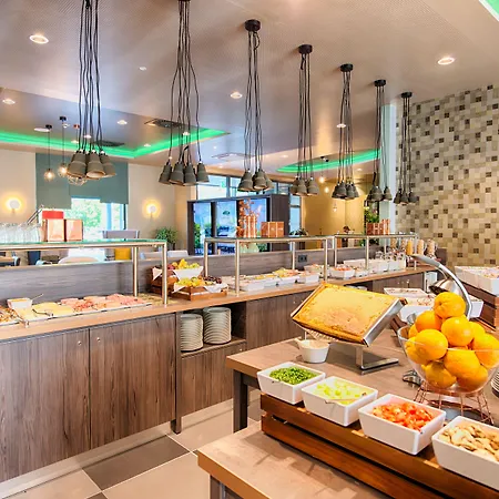 Hotel Leonardo East Monachium