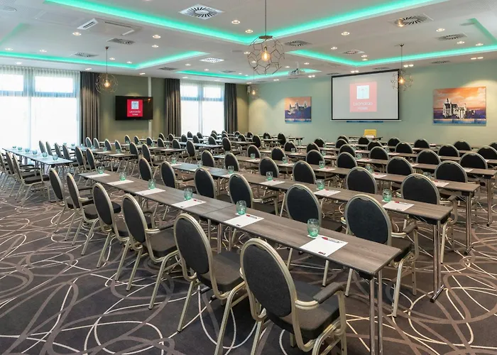 Leonardo East Hotel 4*