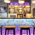 Leonardo East Hotel