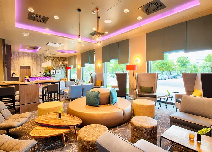 Leonardo East Отель 4*